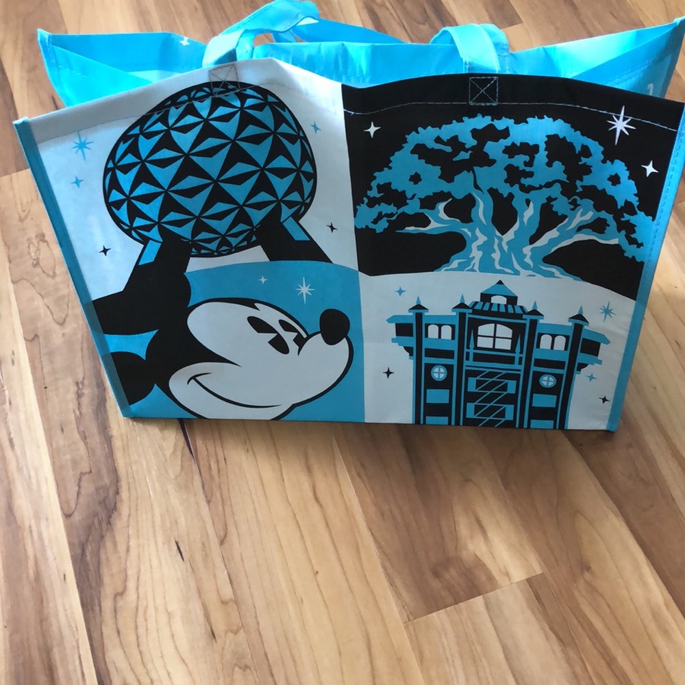 NWT Disney Gift Bag - Picture 2 of 5